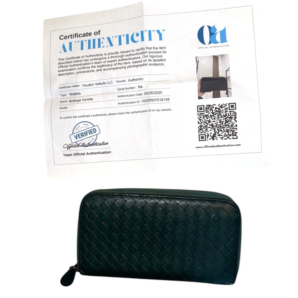 Dark green Bottega Veneta zippy wallet